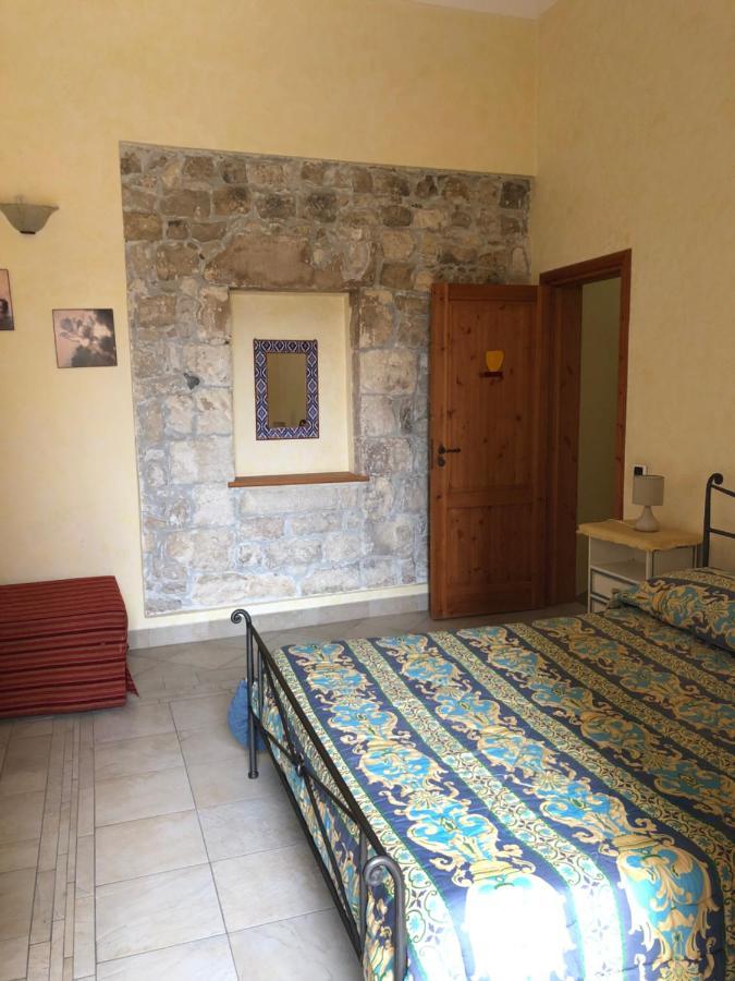 B&B Candido Vacanze モーディカ エクステリア 写真